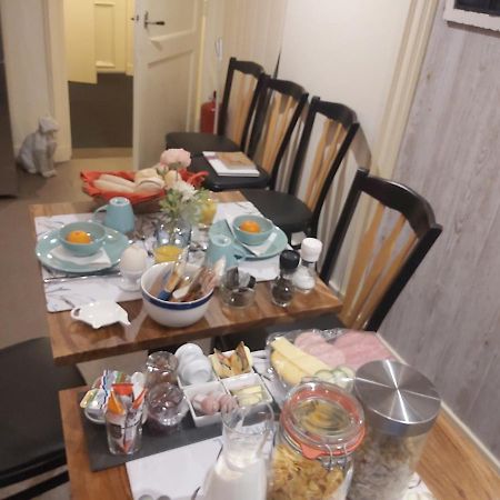 B&B Bij De Sassenpoort Zwolle  Bagian luar foto