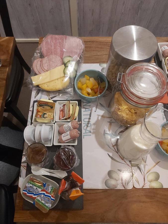 B&B Bij De Sassenpoort Zwolle  Bagian luar foto