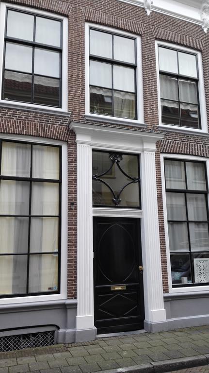 B&B Bij De Sassenpoort Zwolle  Bagian luar foto