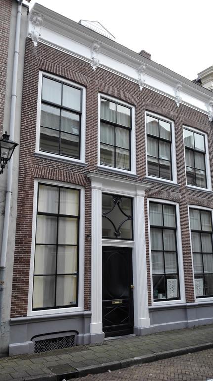 B&B Bij De Sassenpoort Zwolle  Bagian luar foto