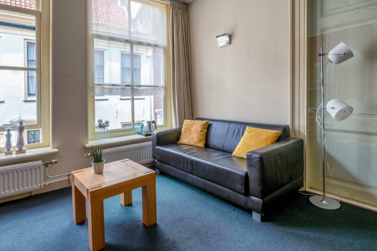 B&B Bij De Sassenpoort Zwolle  Bagian luar foto