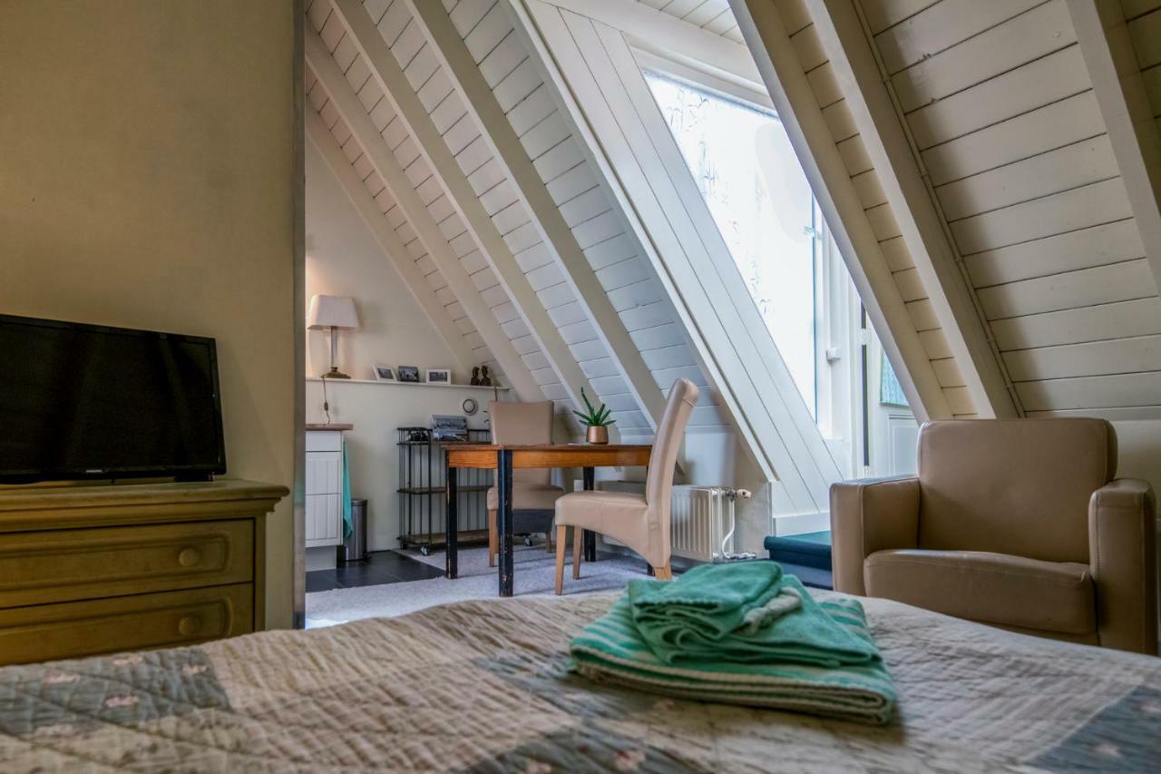 B&B Bij De Sassenpoort Zwolle  Bagian luar foto